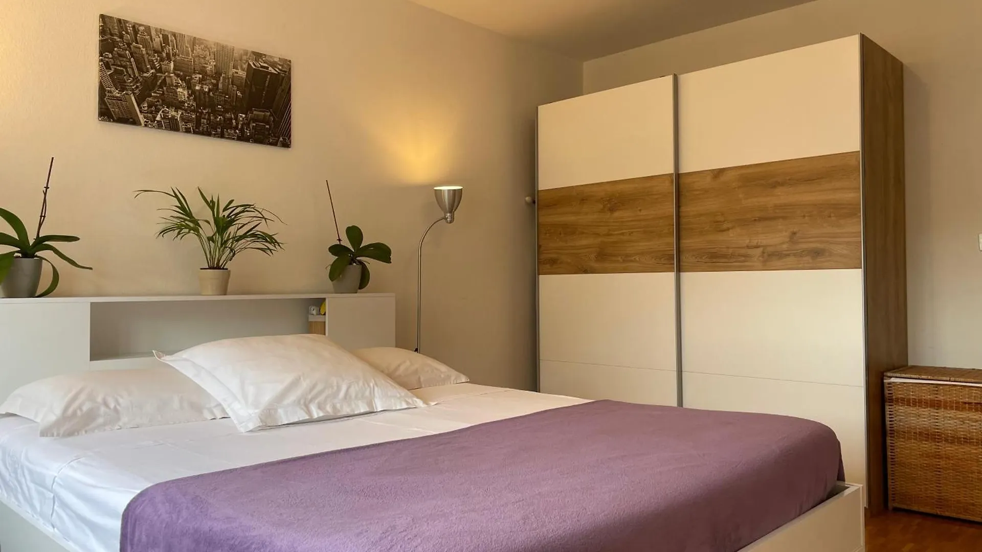 Amazing Duplex In Center Basel! Apartment